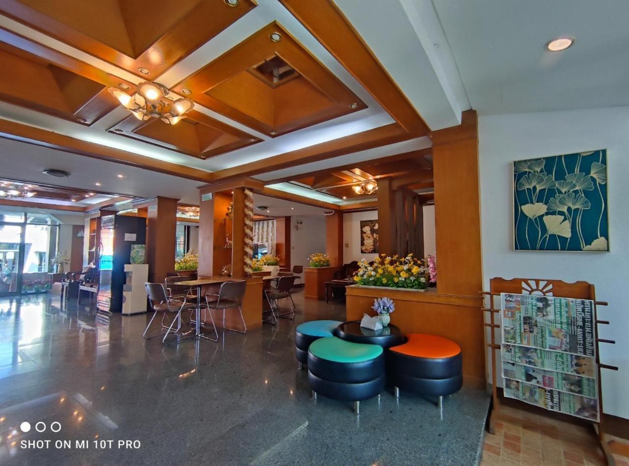 Areena Resort And Hotel Uttaradit Exteriör bild