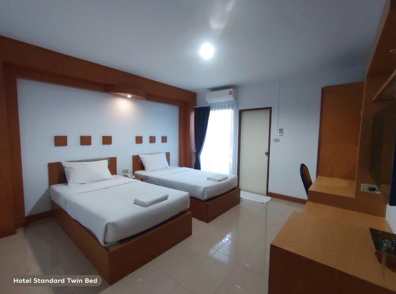 Areena Resort And Hotel Uttaradit Exteriör bild